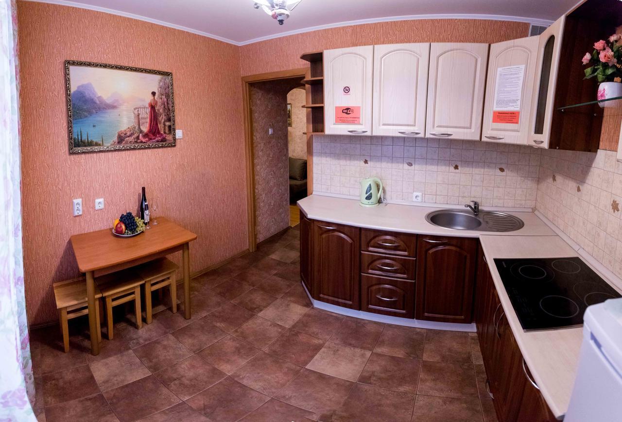 טיומן Apartment On Permyakova 76 מראה חיצוני תמונה